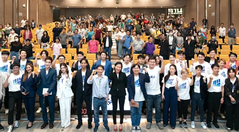 Liberator จัดสัมมนา "LIB Talks on Stage 2024" เผยกลยุทธ์ลงทุนครึ่งปีหลังจากกูรูชั้นนำ Liberator จัดสัมมนา "LIB Talks on Stage 2024" เผยกลยุทธ์ลงทุนครึ่งปีหลังจากกูรูชั้นนำ