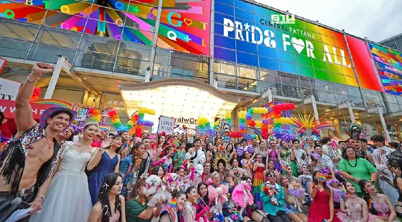 เริ่มแล้ว! 'Rhythm of Pride 2024' เซ็นทรัลเวิลด์ ฉลอง Pride Month ยิ่งใหญ่
