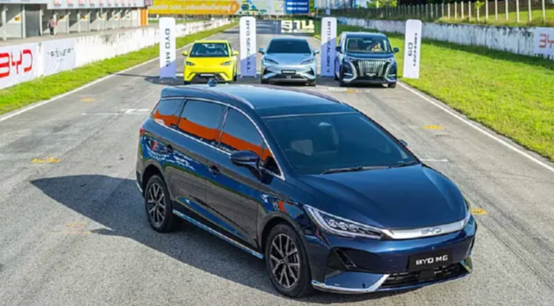 ลองขับก่อนขาย EV รุ่นใหม่ BYD รอถล่มตลาดครึ่งปีหลัง ลองขับก่อนขาย EV รุ่นใหม่ BYD รอถล่มตลาดครึ่งปีหลัง