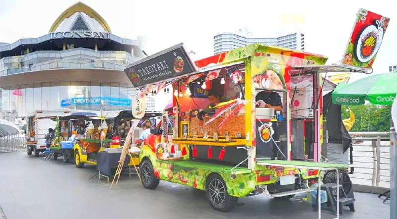 คาราวาน Food Truck บุกไอคอนสยาม เนรมิต Street Food วิวแม่น้ำเจ้าพระยา คาราวาน Food Truck บุกไอคอนสยาม เนรมิต Street Food วิวแม่น้ำเจ้าพระยา