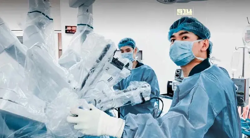 รพ.ราชวิถี เผยสถิติใช้ “หุ่นยนต์ช่วยผ่าตัด” แห่งแรกในกระทรวงสาธารณสุข