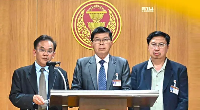 กมธ.วิสามัญบุหรี่ไฟฟ้าจ่อชง 3 ทางเลือกแก้ไขปัญหา "บุหรี่ไฟฟ้า" ในไทย กมธ.วิสามัญบุหรี่ไฟฟ้าจ่อชง 3 ทางเลือกแก้ไขปัญหา "บุหรี่ไฟฟ้า" ในไทย