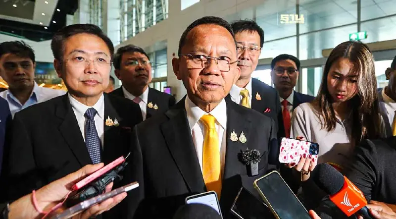 สมศักดิ์ ตอบปมร้อน "กัญชา" หลังนายกฯ ส่งสัญญาณดันใช้ พ.ร.บ.ควบคุม