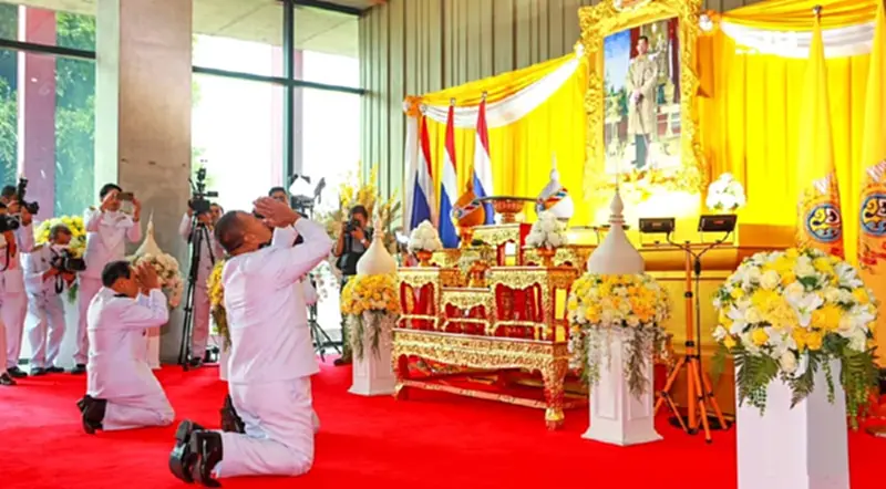 โปรดเกล้าฯ “มงคล สุระสัจจะ" เป็นประธานวุฒิสภา พร้อมรองประธานอีก 2 คน โปรดเกล้าฯ “มงคล สุระสัจจะ" เป็นประธานวุฒิสภา พร้อมรองประธานอีก 2 คน