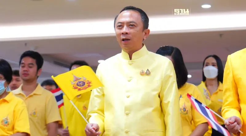 อธิบดีกรมโยธาธิการและผังเมือง นำบุคลากร รับชมสารคดีเฉลิมพระเกียรติในหลวง