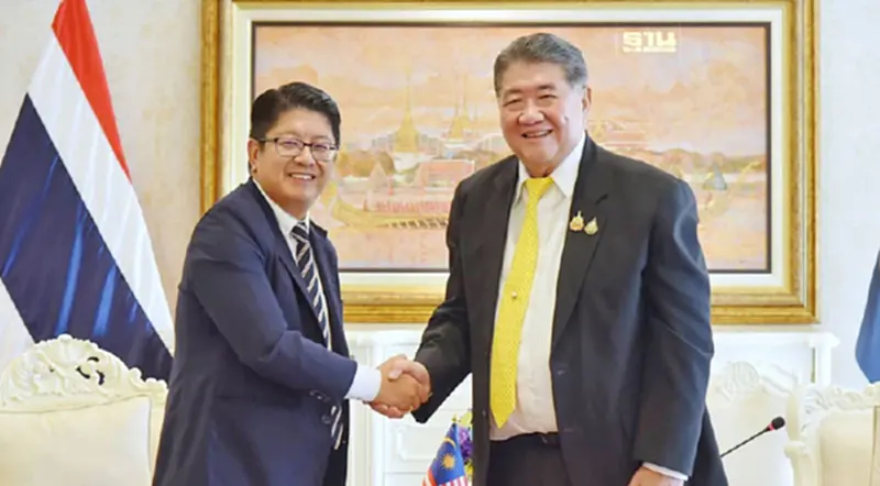 "ภูมิธรรม" ถกรัฐมนตรีมาเลเซีย ดันธุรกิจแฟรนไชส์ สร้างมูลค่าการค้า 2 ประเทศ "ภูมิธรรม" ถกรัฐมนตรีมาเลเซีย ดันธุรกิจแฟรนไชส์ สร้างมูลค่าการค้า 2 ประเทศ