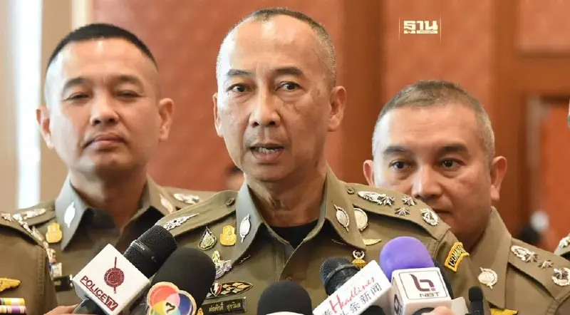 ผบ.ตร.ลงพื้นที่สั่งเร่งคลี่คลายปมต่างชาติเสียชีวิต 6 ศพ โรงแรมหรูกลางกรุง