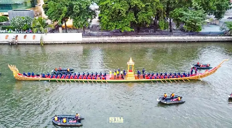 เรือพระที่นั่งอนันตนาคราช Anantanakkharat  ประวัติ และ ลักษณะเรือ