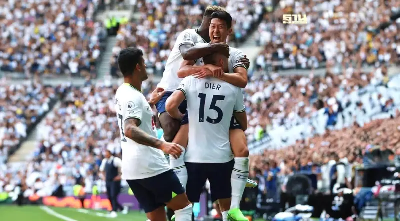 QPR vs สเปอร์ส ดูบอลสดคืนนี้ 20 ก.ค.67 ฟุตบอลปรีซีซั่น