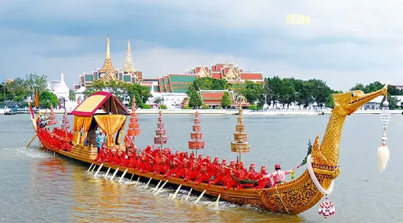 เรือพระที่นั่งสุพรรณหงส์ ประวัติ  หลัง ทร. เตรียมจัดขบวนพยุหยาตราชลมารค