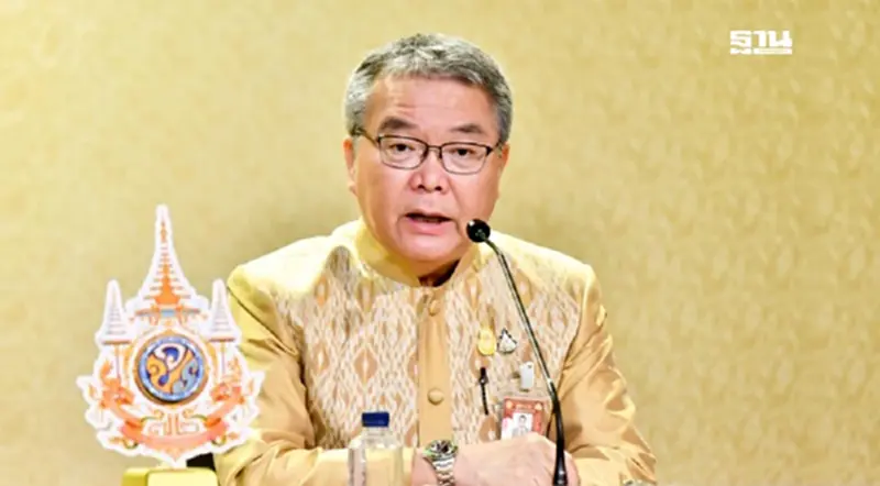 รัฐบาลชวนประชาชน ร่วมพิธีจุดเทียนชัยถวายพระพรชัยมงคลเฉลิมพระเกียรติ รัฐบาลชวนประชาชน ร่วมพิธีจุดเทียนชัยถวายพระพรชัยมงคลเฉลิมพระเกียรติ