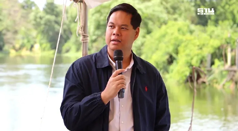 “สรรเพชญ” กระทุ้งมหาดไทยดูแลสวัสดิการสร้างขวัญกำลังใจกำนัน ผู้ใหญ่บ้าน “สรรเพชญ” กระทุ้งมหาดไทยดูแลสวัสดิการสร้างขวัญกำลังใจกำนัน ผู้ใหญ่บ้าน