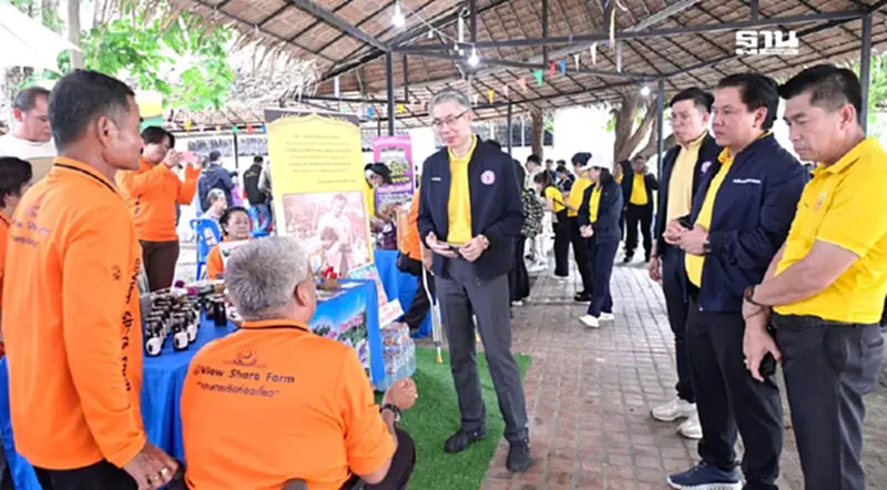 "กระทรวงอุตสาหกรรม" ปั้นนักธุรกิจ 4,900 คน บูมเศรษฐกิจกว่า 1,400 ล้านบาท "กระทรวงอุตสาหกรรม" ปั้นนักธุรกิจ 4,900 คน บูมเศรษฐกิจกว่า 1,400 ล้านบาท