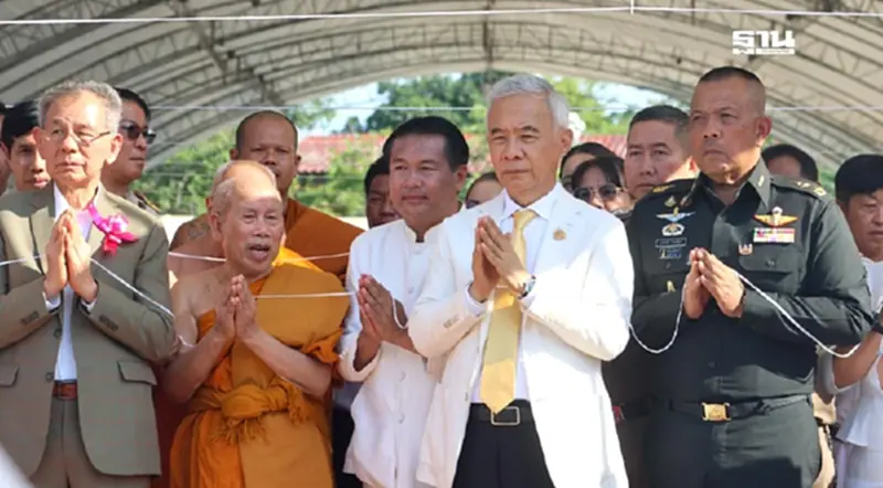 “สุวัจน์"เป็นประธานเททองหล่อเศียรหลวงพ่อคูณองค์ใหญ่ วัดบ้านไร่ “สุวัจน์"เป็นประธานเททองหล่อเศียรหลวงพ่อคูณองค์ใหญ่ วัดบ้านไร่