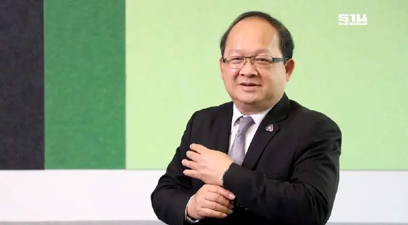 ประธานสภาอุตฯ ห่วงยุบก้าวไกล-ตัดสินคดีนายกฯเศรษฐา กระทบต่างชาติชะลอลงทุน