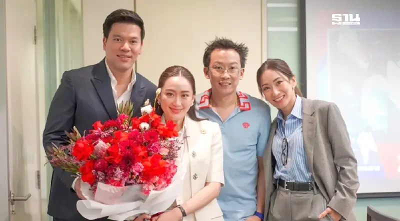 “อุ๊งอิ๊ง” โพสต์ IG ขอบคุณครอบครัว หลังสภาโหวตลงมติเป็นนายกรัฐมตรีคนล่าสุด