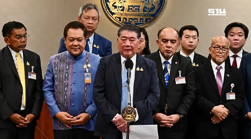 ครม.ไฟเขียว “คณะรัฐมนตรี” รับเงินเดือนต่อ-ห้ามเสนอโครงการใหม่