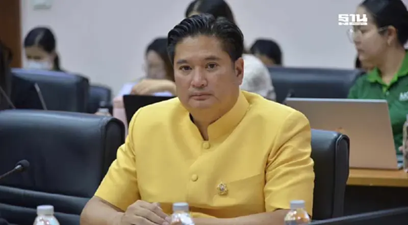 กรมวิชาการเกษตร ยกระดับเข้มป้องกัน และกำจัดหนอนเจาะเมล็ดทุเรียน กรมวิชาการเกษตร ยกระดับเข้มป้องกัน และกำจัดหนอนเจาะเมล็ดทุเรียน