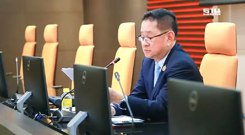 “ดีอี” เตรียมชงร่างกฎหมายเร่งคืนเงินผู้เสียหาย พร้อมโทษหนัก“โจรออนไลน์” “ดีอี” เตรียมชงร่างกฎหมายเร่งคืนเงินผู้เสียหาย พร้อมโทษหนัก“โจรออนไลน์”