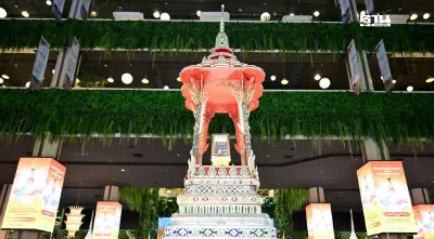 ครั้งแรก AWC จัดพิธีสำคัญ อัญเชิญ 'พระบรมสารีริกธาตุ' สู่ใจกลางกรุงเทพฯ