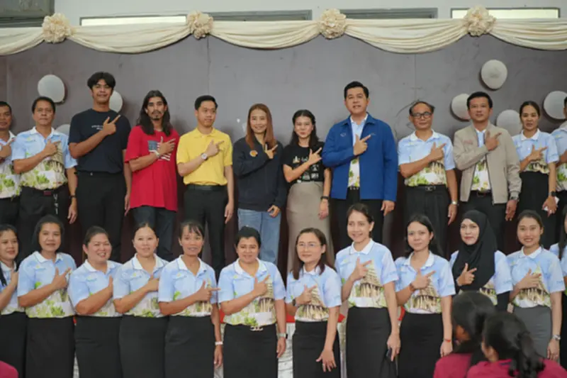“สสส." จับมือ วิทยาลัยการอาชีพสระบุรี สร้างพลังเยาวชน หยุดเหล้า-บุหรี่ “สสส." จับมือ วิทยาลัยการอาชีพสระบุรี สร้างพลังเยาวชน หยุดเหล้า-บุหรี่