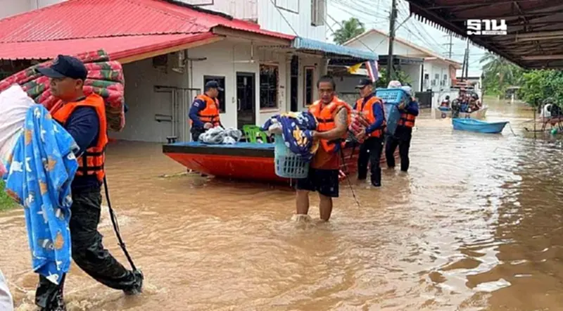 สรุปสถานการณ์สาธารณภัยทั่ว ปท. พื้นที่ 12 จังหวัด 30,073 ครัวเรือน รับผลกระทบ สรุปสถานการณ์สาธารณภัยทั่ว ปท. พื้นที่ 12 จังหวัด 30,073 ครัวเรือน รับผลกระทบ