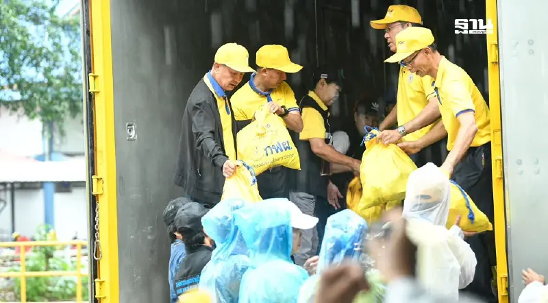 ก.พลังงาน – กฟผ. ร่วมช่วยเหลือประชาชนผู้ประสบอุทกภัย จ.เชียงราย