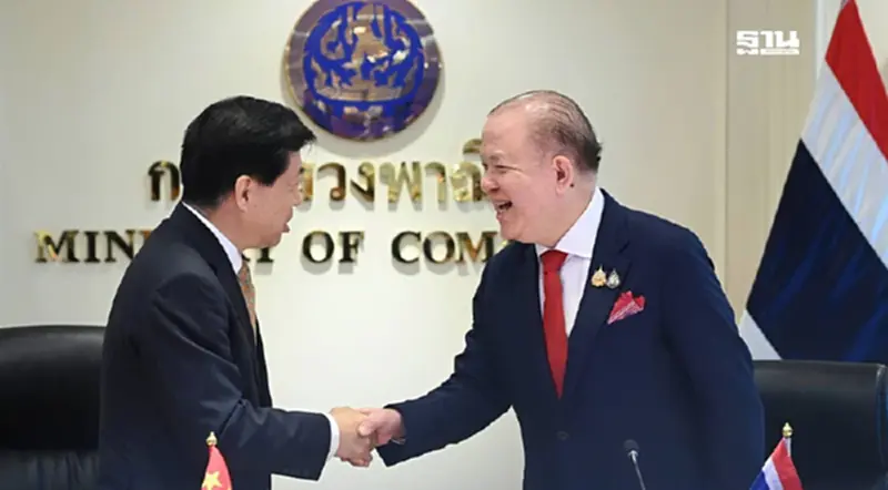 "พิชัย" ถก "ทูตจีน" กระชับสัมพันธ์การค้า-ลงทุน พร้อมแก้ปัญหา TEMU "พิชัย" ถก "ทูตจีน" กระชับสัมพันธ์การค้า-ลงทุน พร้อมแก้ปัญหา TEMU