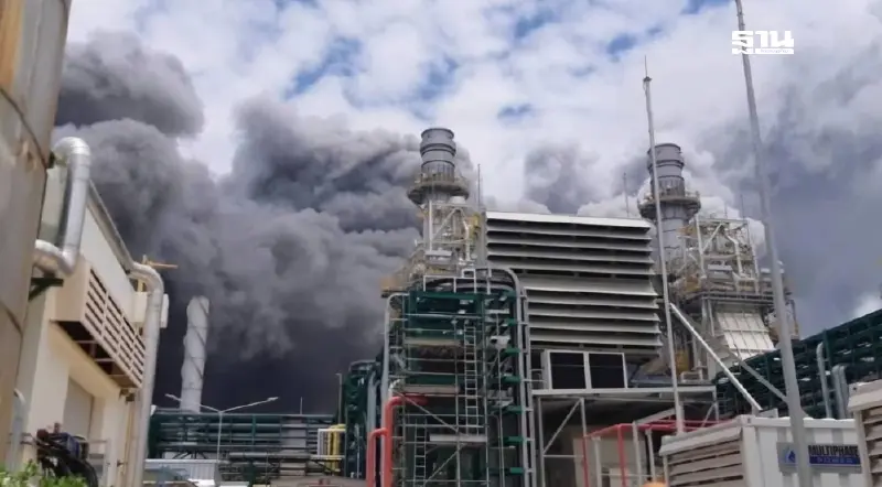 ด่วน! ไฟไหม้โรงงานระยอง นิคมฯมาบตาพุด เหตุจากสารเคมีระเบิด