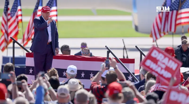 โดนัลด์ ทรัมป์ ประกาศเก็บภาษี 100% ประเทศที่เลิกใช้เงินดอลลาร์