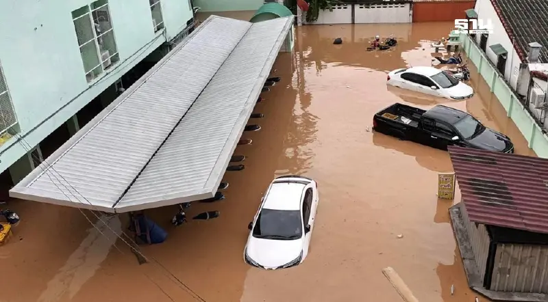 อัปเดตน้ำท่วมเชียงใหม่ หลังสนามกีฬารถยนต์จมเสียหาย-รพ.ค่ายกาวิละปิด