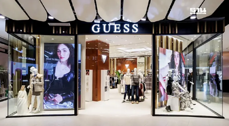 ตลาดแฟชั่นฟื้นตัว GUESS ขยายลงทุน ปักหมุด Flagship Store รุกตลาดใจกลางเมือง ตลาดแฟชั่นฟื้นตัว GUESS ขยายลงทุน ปักหมุด Flagship Store รุกตลาดใจกลางเมือง