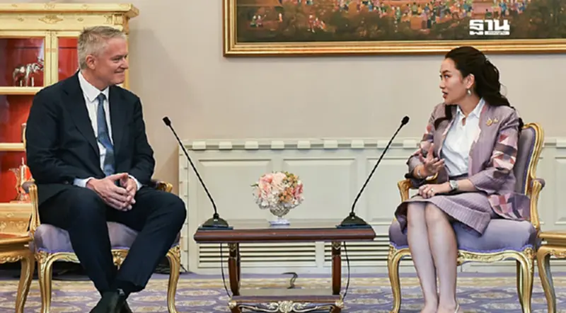 นายกฯ การันตี ไทยพร้อมเป็นสมาชิก OECD เร่งแก้กฎระเบียบดึงนักลงทุน นายกฯ การันตี ไทยพร้อมเป็นสมาชิก OECD เร่งแก้กฎระเบียบดึงนักลงทุน