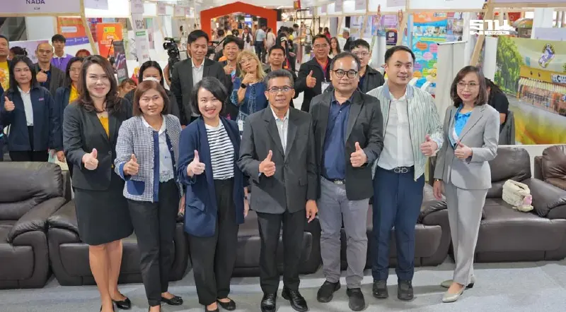 "พาณิชย์" รุกสร้างธุรกิจช่วย SMEs-ประชาชน ปั้นเศรษฐกิจโต 500 ล้าน