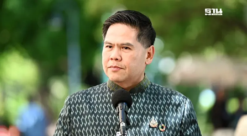 พม. แนะคนพิการ เสียหายจากดิไอคอน ร้องเรียนผ่านสายด่วน 1300 พม. แนะคนพิการ เสียหายจากดิไอคอน ร้องเรียนผ่านสายด่วน 1300