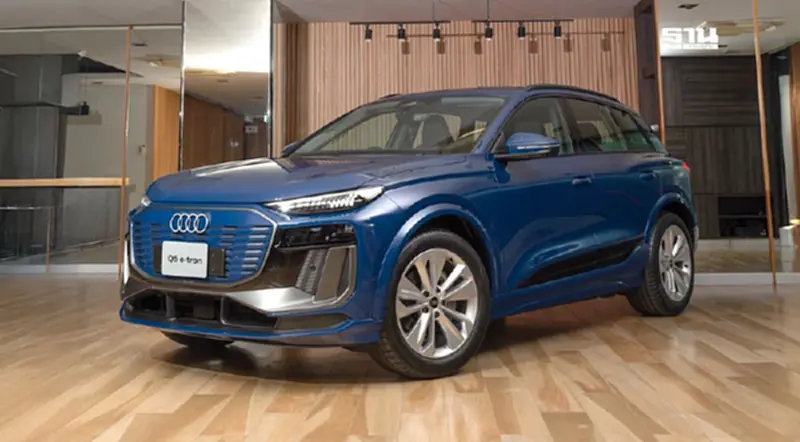 Audi Q6 e-tron ราคา 4,699,000 บาท คอมแพกต์เอสยูวี EV นำเข้าเยอรมนี Audi Q6 e-tron ราคา 4,699,000 บาท คอมแพกต์เอสยูวี EV นำเข้าเยอรมนี