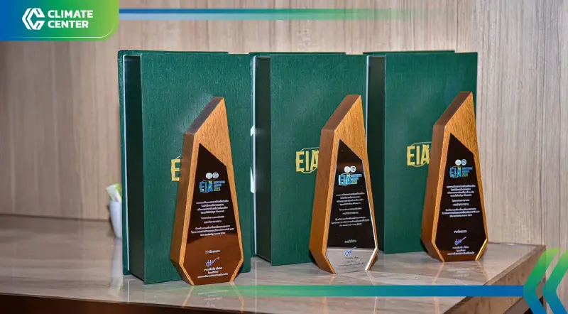 สนามบินแม่ฮ่องสอน-เลย-น่านนคร คว้ารางวัลรักษ์โลก สนามบินแม่ฮ่องสอน-เลย-น่านนคร คว้ารางวัลรักษ์โลก