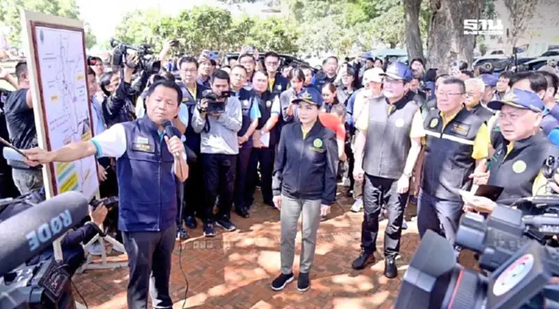 “นฤมล”ยกทัพกระทรวงเกษตรฯ ลงพื้นที่ติดตามสถานการณ์น้ำท่วมอยุธยา-ปทุมธานี “นฤมล”ยกทัพกระทรวงเกษตรฯ ลงพื้นที่ติดตามสถานการณ์น้ำท่วมอยุธยา-ปทุมธานี