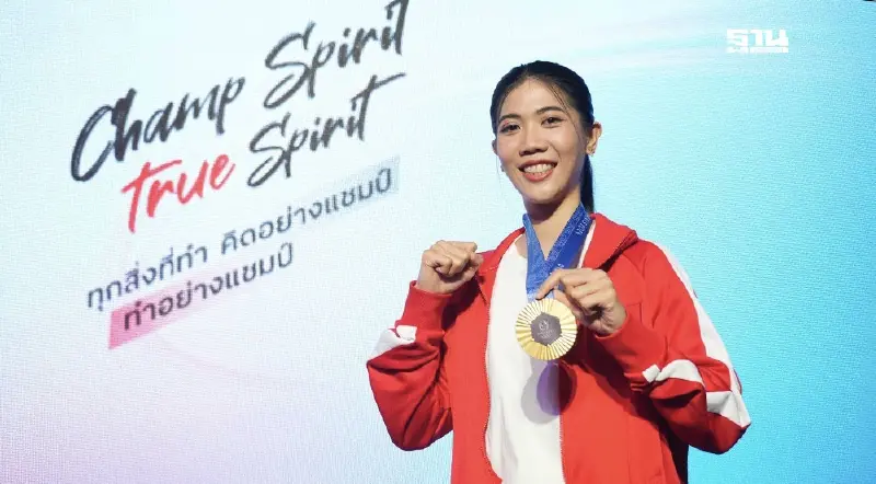 “TRUE” คว้า " เทนนิส -พาณิภัค”  นักกีฬาเหรียญทองโอลิมปิก  เป็นพรีเซ็นเตอร์