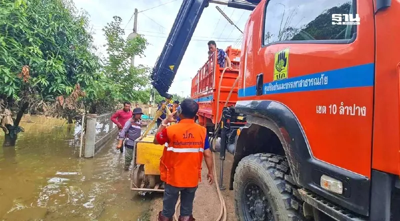 ปภ.ส่งกำลัง-อุปกรณ์ ช่วยน้ำท่วมเชียงใหม่ คาดน้ำไหลผ่านตัวเมืองคืนนี้
