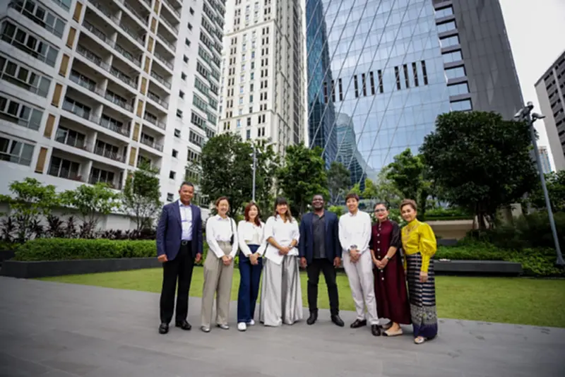 เปิดตัว Universal Admedia ในไทย ผู้เชี่ยวชาญระดับโลกชี้ทางรอดเศรษฐกิจไทย เปิดตัว Universal Admedia ในไทย ผู้เชี่ยวชาญระดับโลกชี้ทางรอดเศรษฐกิจไทย