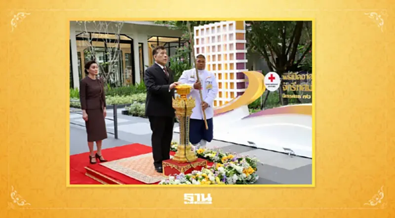 ในหลวง พระราชินี ทรงเปิดอาคาร 'จักรีทศมรามาธิบดินทร์' รพ.จุฬาลงกรณ์ ในหลวง พระราชินี ทรงเปิดอาคาร 'จักรีทศมรามาธิบดินทร์' รพ.จุฬาลงกรณ์