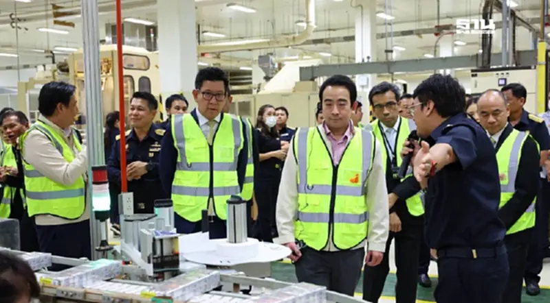 สรรพสามิตเปิดตัวระบบ “QR บุหรี่” สแกนเช็คบุหรี่เถื่อน สรรพสามิตเปิดตัวระบบ “QR บุหรี่” สแกนเช็คบุหรี่เถื่อน