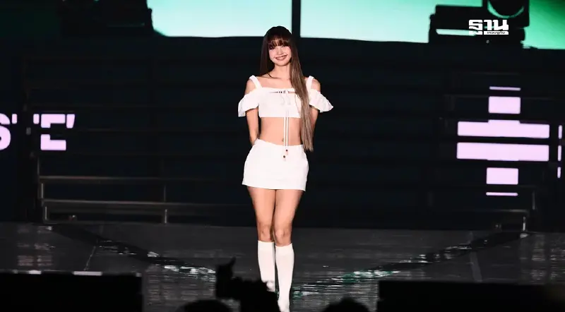 มัดรวม สุดยอดโมเมนต์ แฟนมีตติ้ง "เดนทิสเต้ X ลิซ่า" ครั้งแรกในไทย มัดรวม สุดยอดโมเมนต์ แฟนมีตติ้ง "เดนทิสเต้ X ลิซ่า" ครั้งแรกในไทย