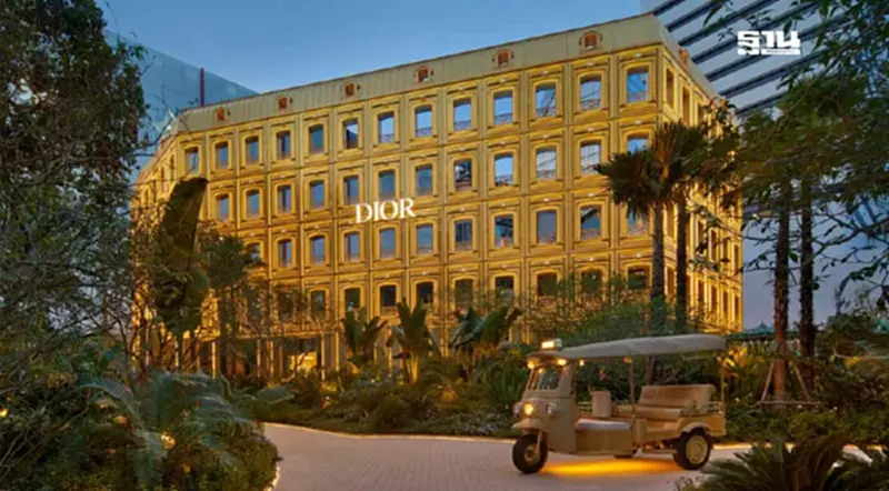 Dior Gold House เนรมิตบูติกสีทองอร่ามสุดหรู ใจกลางมหานคร “กรุงเทพ” Dior Gold House เนรมิตบูติกสีทองอร่ามสุดหรู ใจกลางมหานคร “กรุงเทพ”