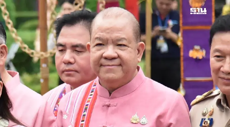 เกษตรกรเฮ ครม.สัญจร เคาะ มาตรการราคาข้าว-ข้าวโพด ปี 67/68 วงเงิน 9.9 พันล้าน