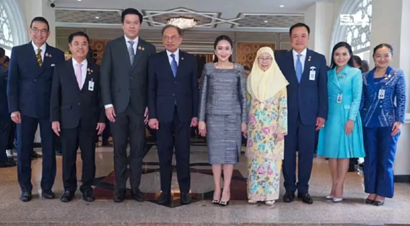 สานต่อ "ไทย-มาเลย์" ทำ MOU พัฒนาความร่วมมือทางเศรษฐกิจ-การค้ายางพารา สานต่อ "ไทย-มาเลย์" ทำ MOU พัฒนาความร่วมมือทางเศรษฐกิจ-การค้ายางพารา