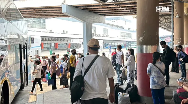 เทศกาลปีใหม่ 2568 “บขส.” คาดผู้โดยสารเดินทางกลับบ้าน พุ่ง 1.2 แสนคน เทศกาลปีใหม่ 2568 “บขส.” คาดผู้โดยสารเดินทางกลับบ้าน พุ่ง 1.2 แสนคน