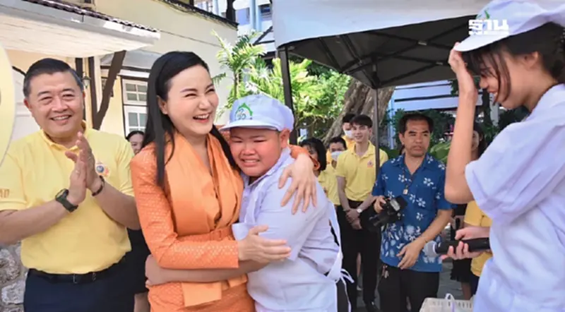 “นฤมล” หนุนสร้างวินัยการเงินครัวเรือน เผยเงินออมทั่วประเทศทะลุ 21 ล้านบาท “นฤมล” หนุนสร้างวินัยการเงินครัวเรือน เผยเงินออมทั่วประเทศทะลุ 21 ล้านบาท