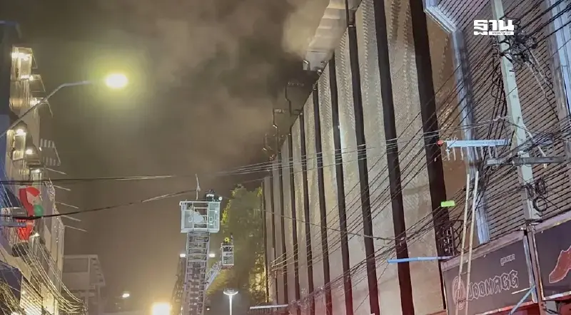 ไฟไหม้โรงแรมย่านถนนข้าวสาร “ชัชชาติ” ลงพื้นที่สั่งปิดให้บริการ